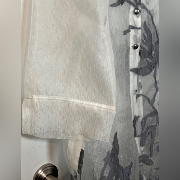 Chico's Jacquard Duster Gray Floral 16/18 - Picture 6 of 10